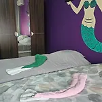 Mermaid House 德拉玛